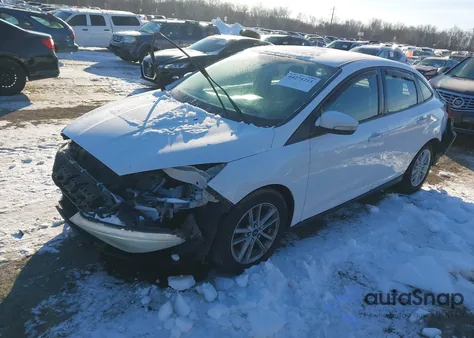 2015 Ford Focus Se z USA, uszkodzony, nr VIN 1FADP3F22FL268049